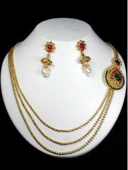 Exclusive Polki Set